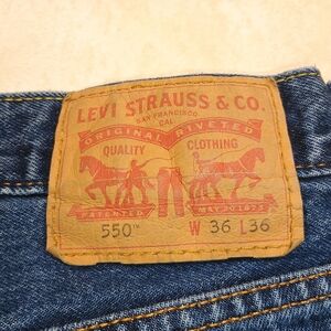 Levi's 550 Relaxed Blue Jeans with Iconic Leather Patch